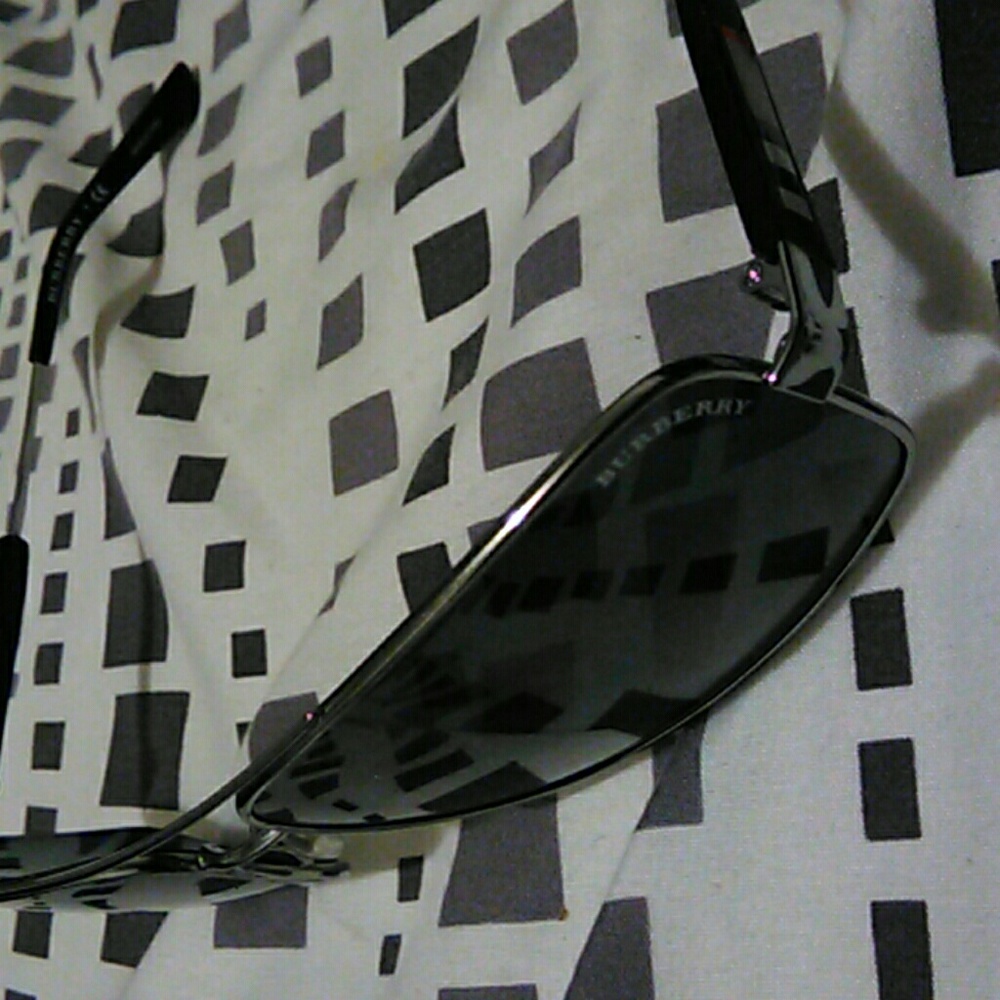 Burberry men's sunglasses